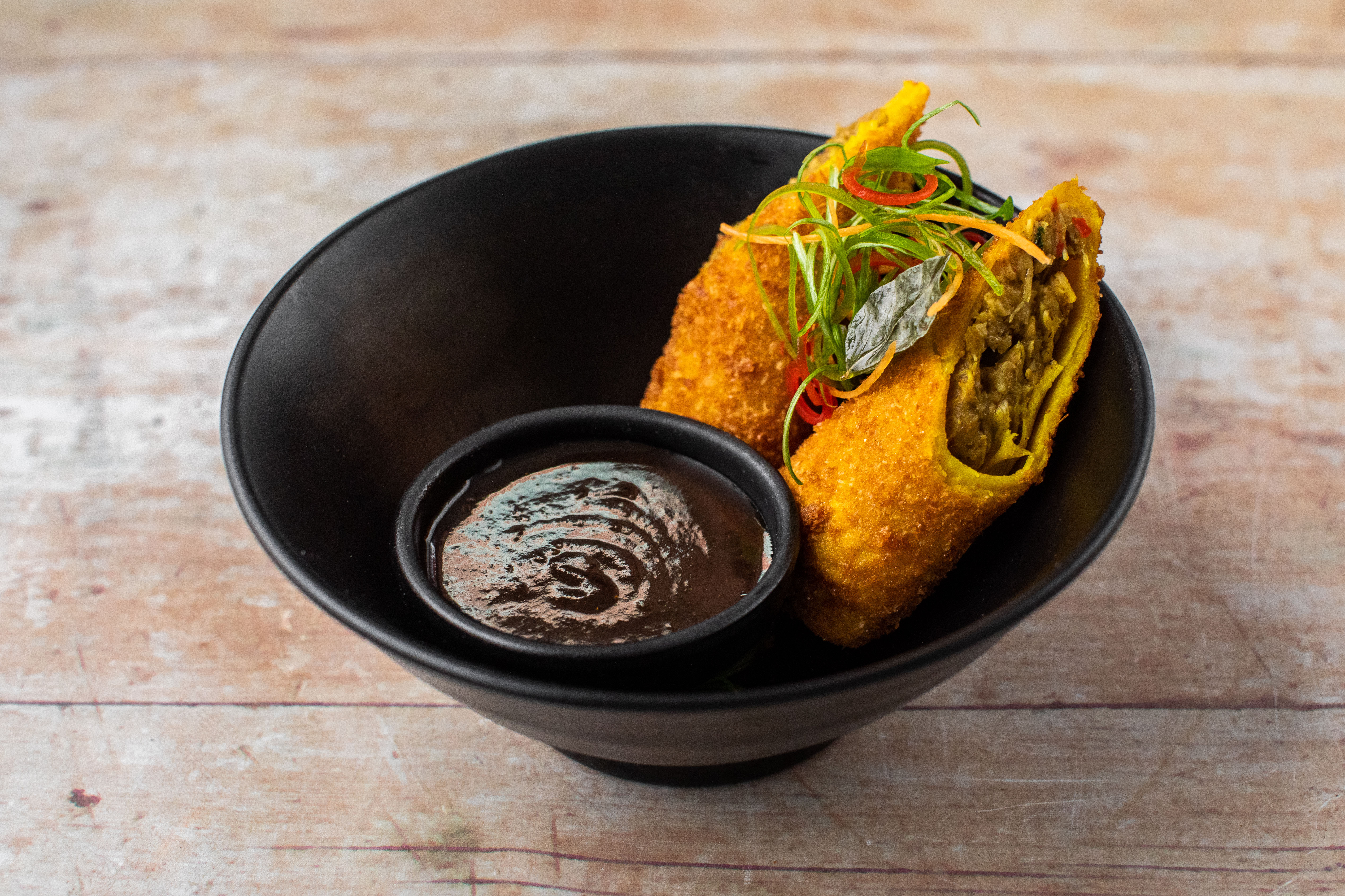 Food Restaurants in Zagreb Curry Bowl Chicken Chinese roll
