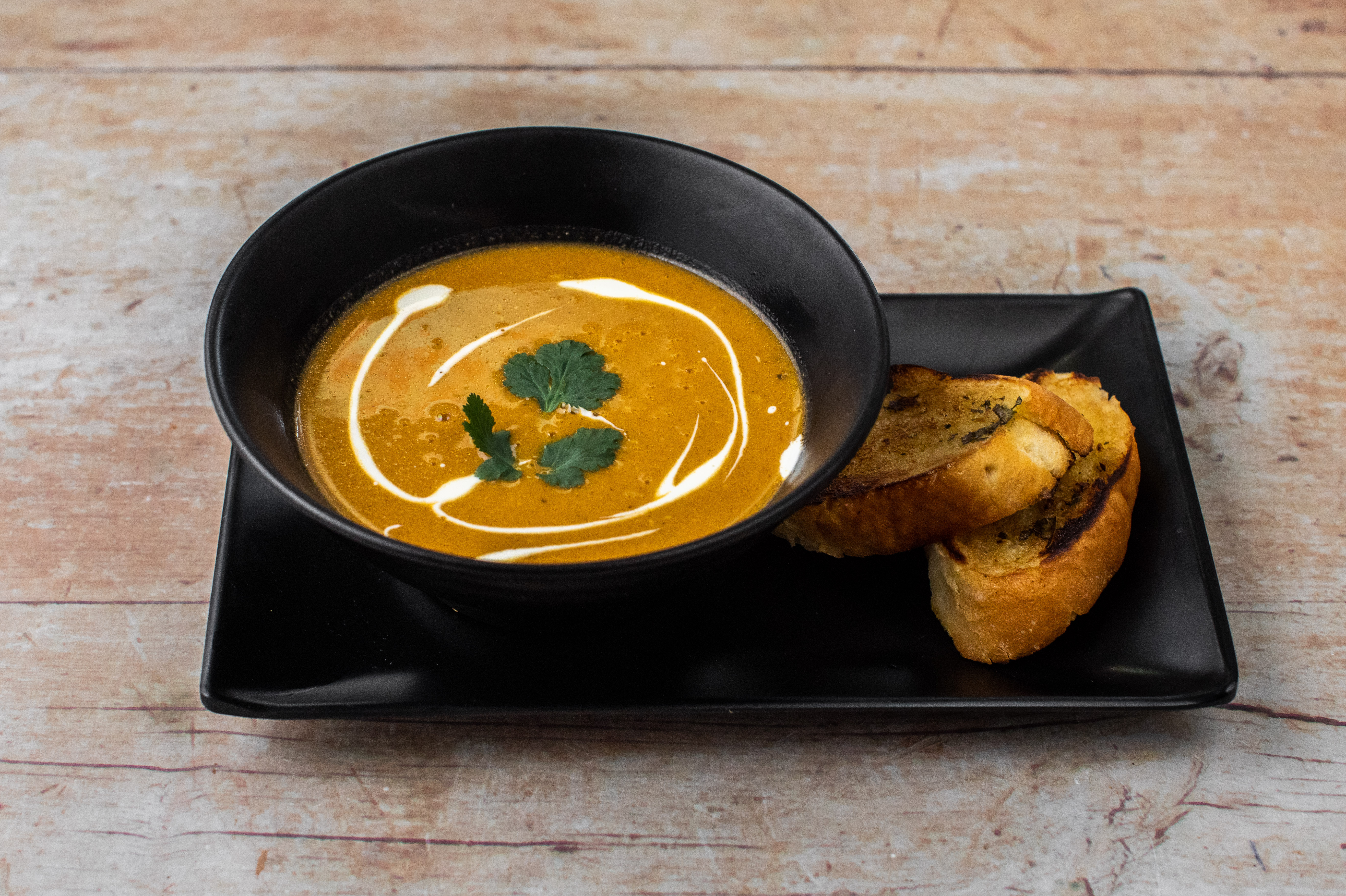 Food Restaurants in Zagreb Curry Bowl Dhal Soup