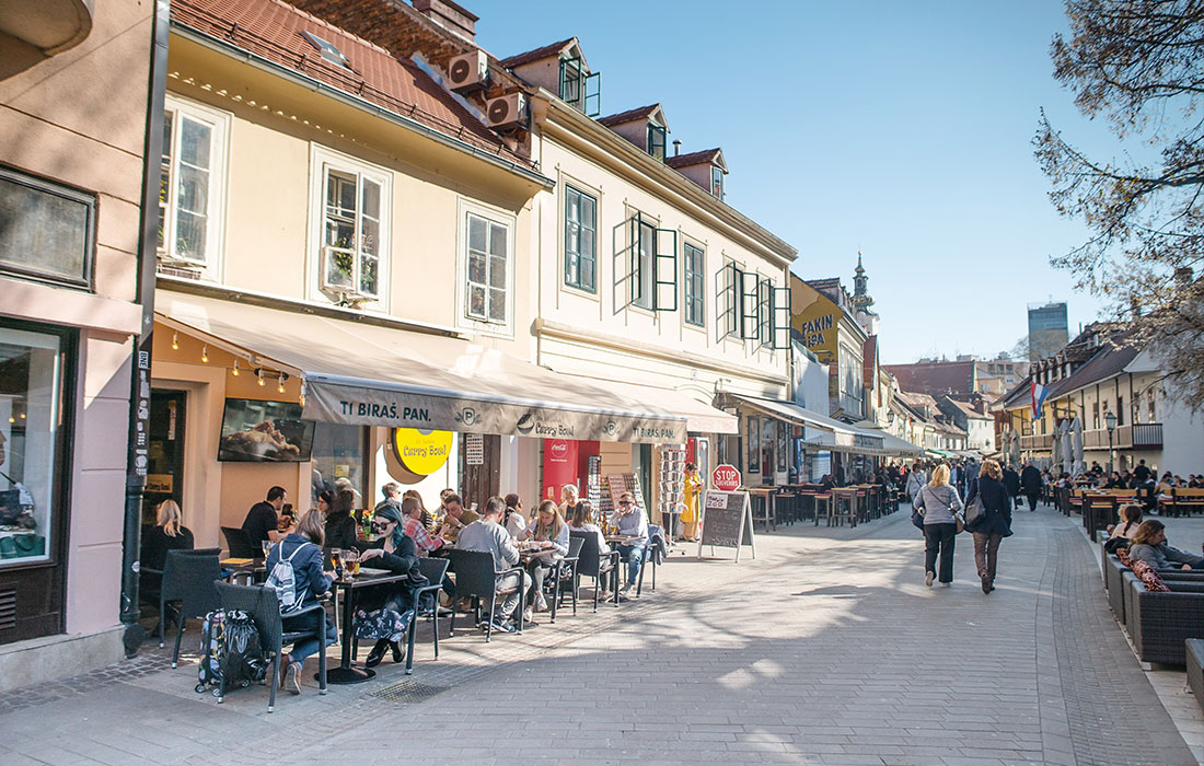 Food Restaurants in Zagreb Curry Bowl Address Location